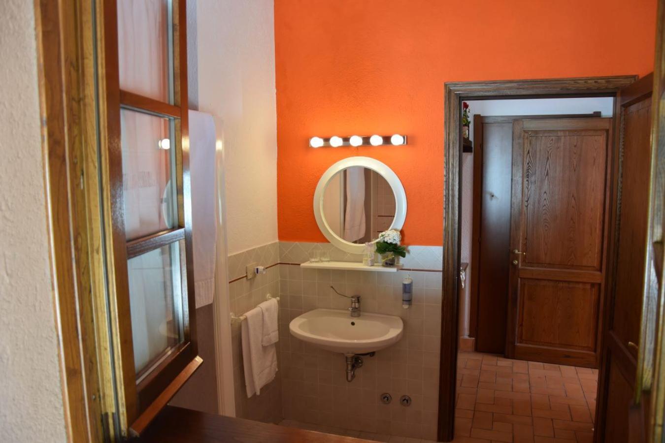 פבריאנו Agriturismo Gioie Di Campagna מראה חיצוני תמונה